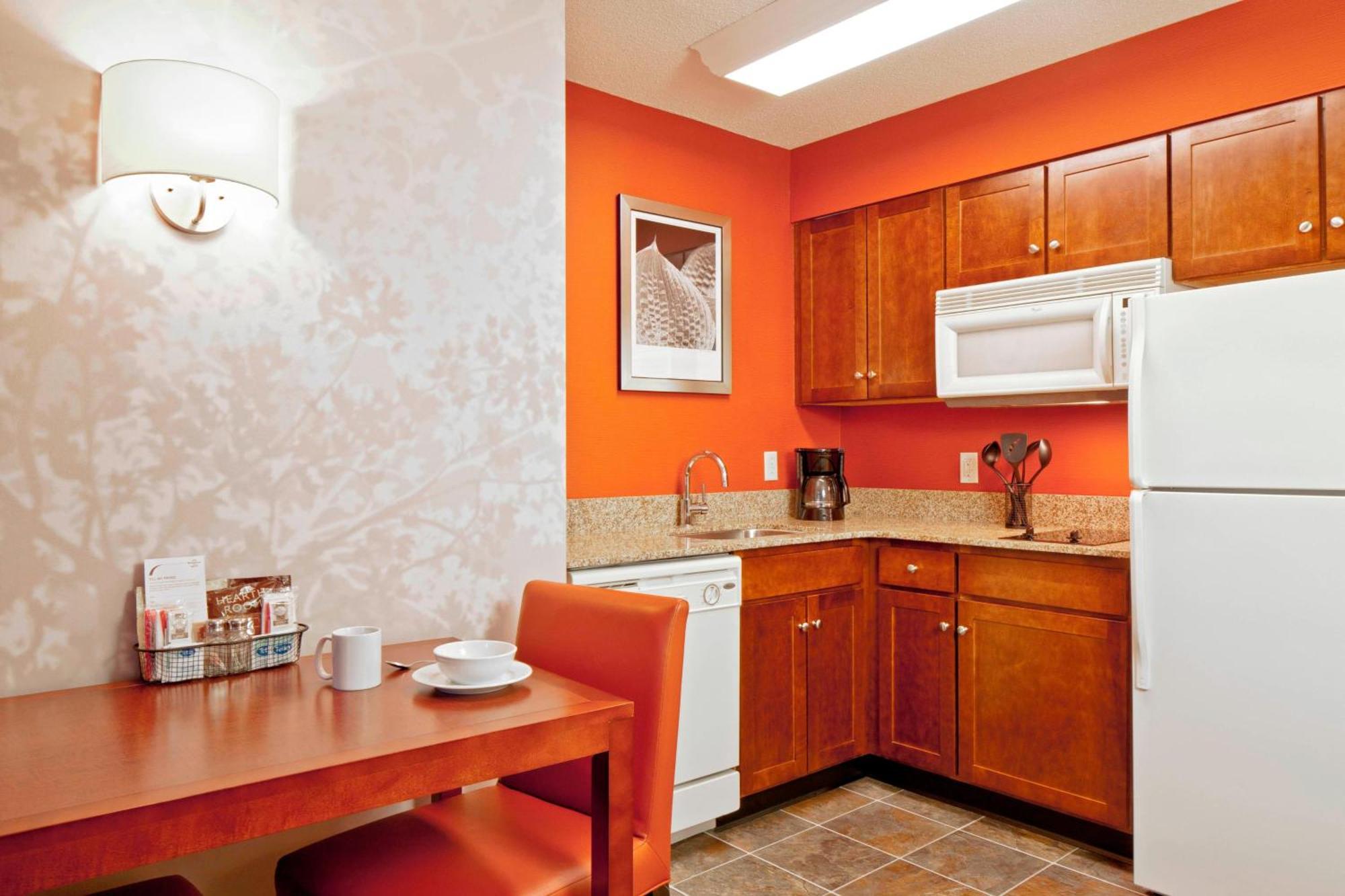 Residence Inn Boston Норууд Екстериор снимка